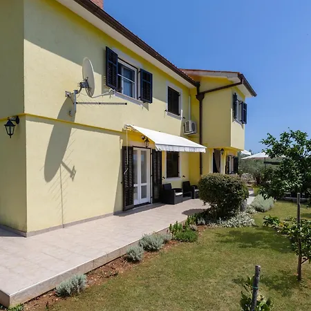 House Marija 2036 Дом отдыха *